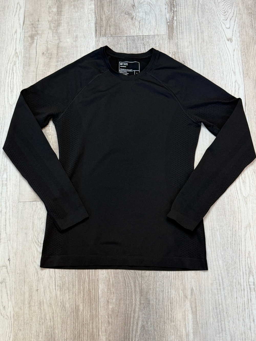 FIGS Salta Seamless Long-Sleeve Underscrub Top Black - Size L